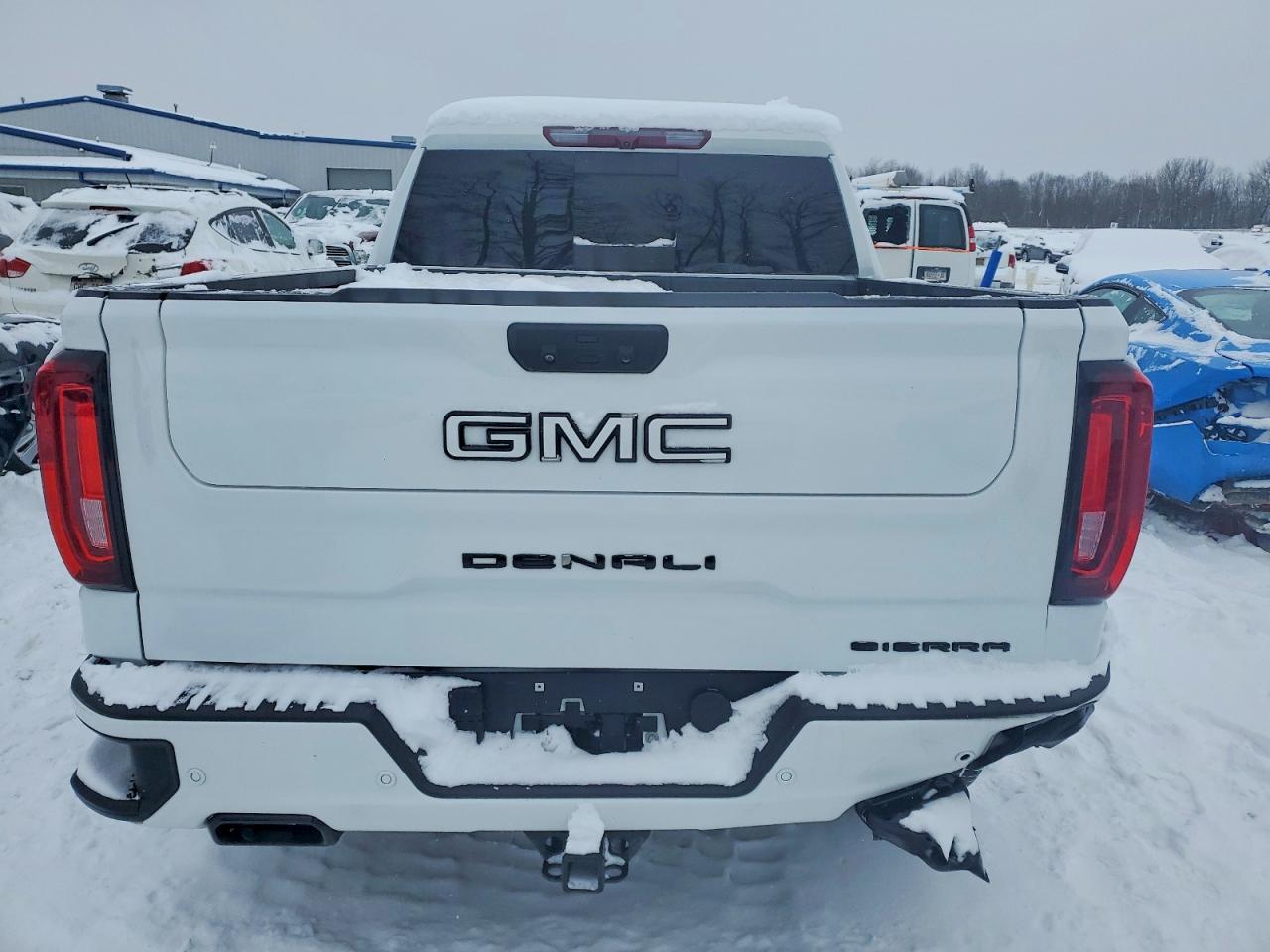 2022 GMC Sierra K1500 Denali - Image 6