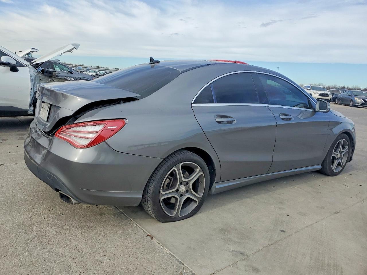 2014 Mercedes-Benz Cla 250 - Фото 3