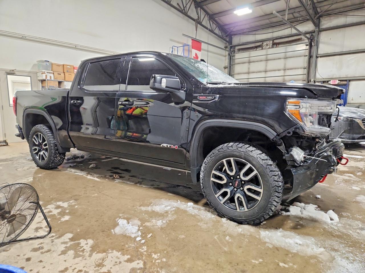 2021 GMC Sierra K1500 At4 - Фото 4