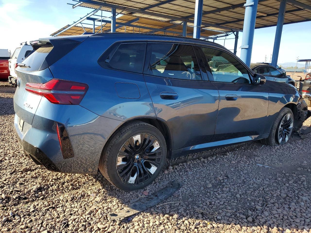 2025 BMW X3 30 xDrive - Фото 3