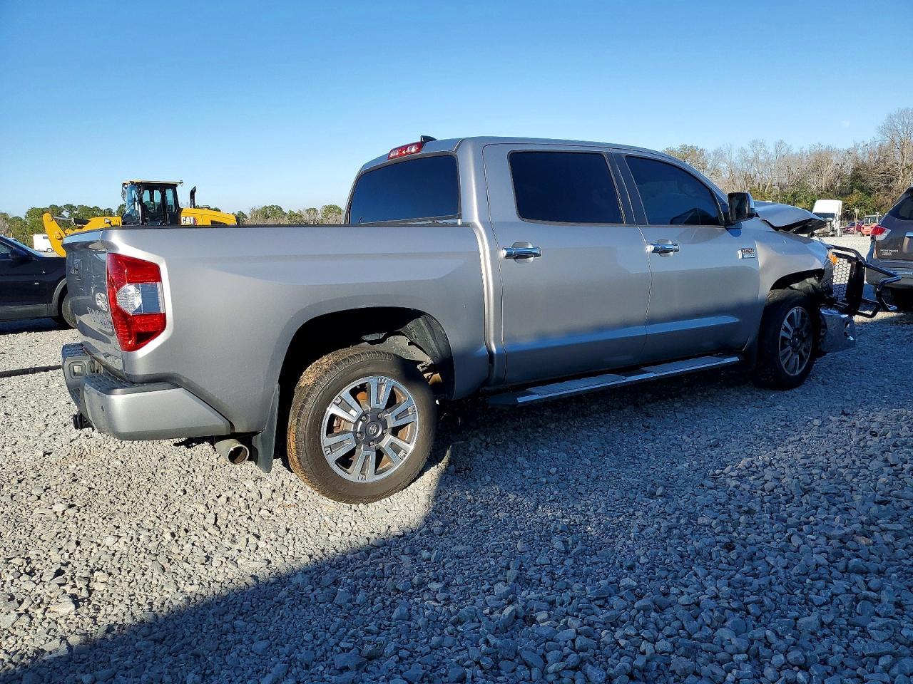 2021 Toyota Tundra 1794 Edition - Фото 3