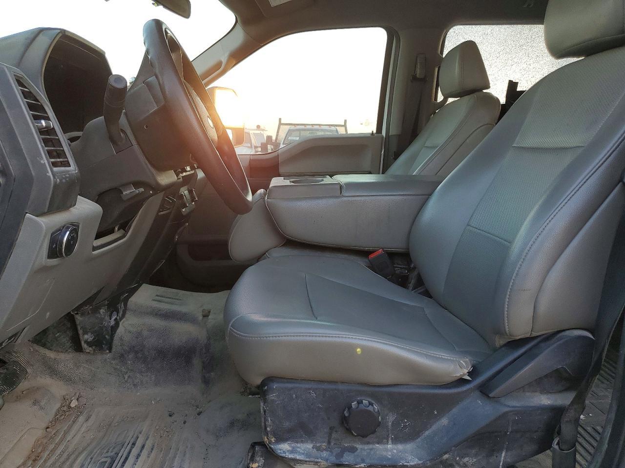 2021 Ford F350 Super - Фото 7