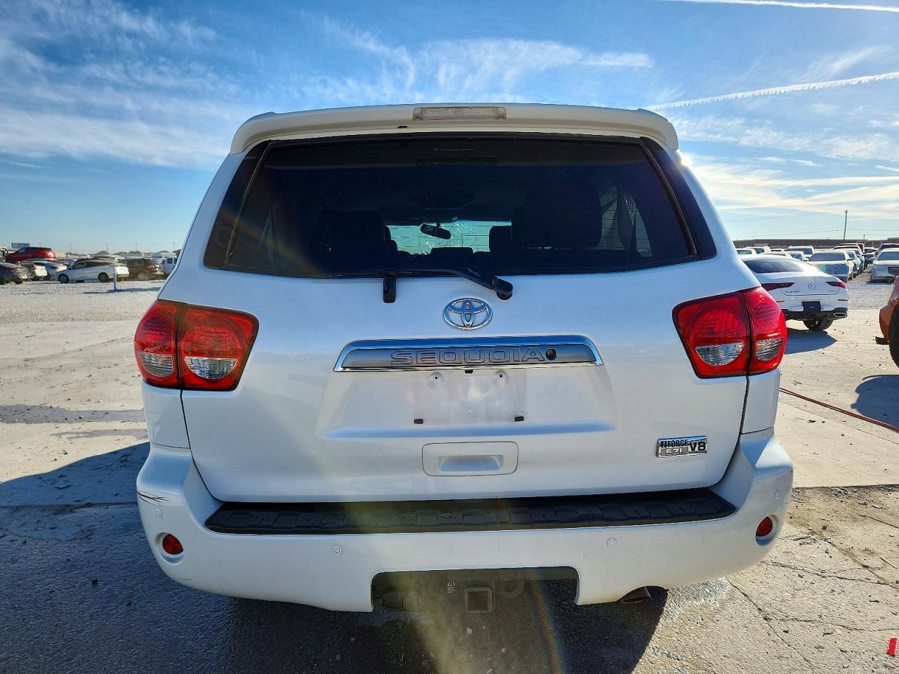 2016 Toyota Sequoia Platinum - Фото 6