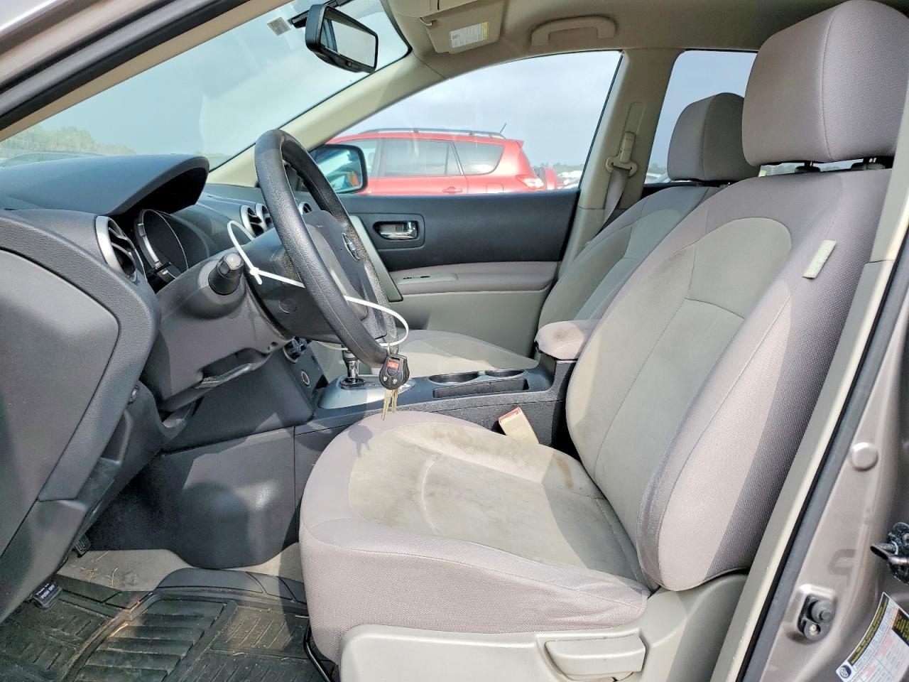 2010 Nissan Rogue S - Image 7