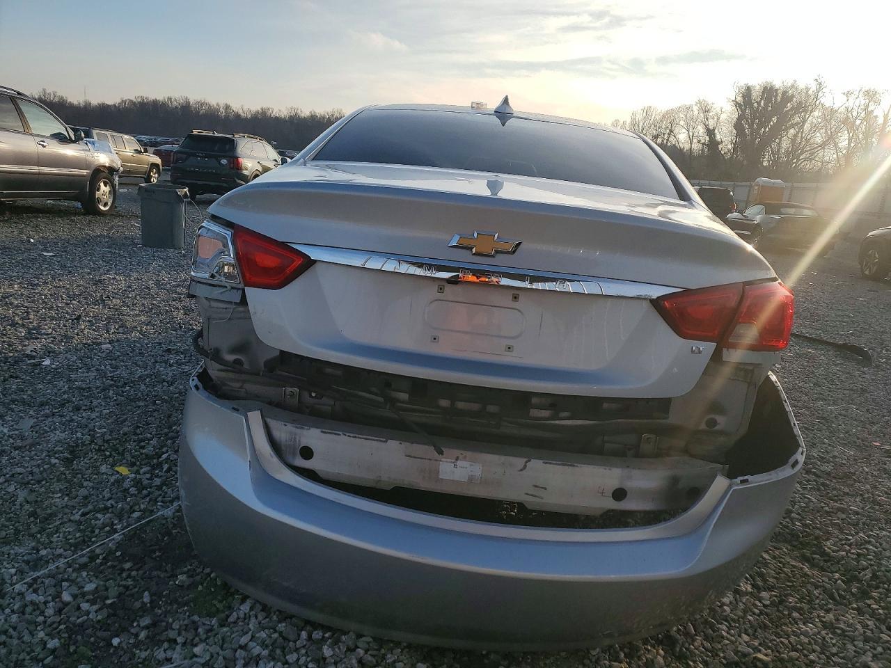 2019 Chevrolet Impala Lt - Фото 6