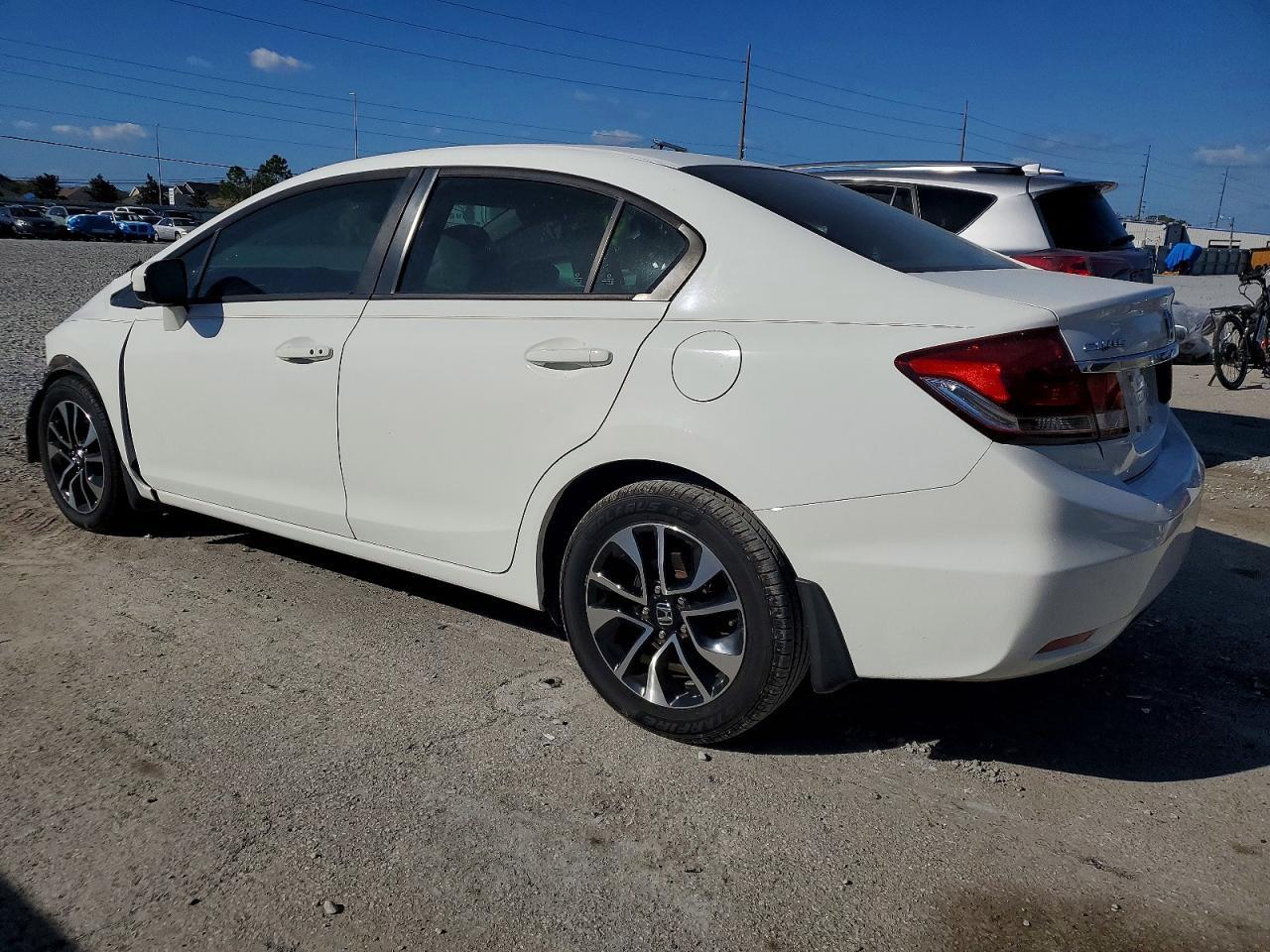 2015 Honda Civic Ex - Фото 2