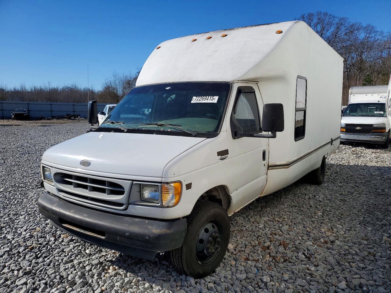 2001 Ford E350 Delivery Truck