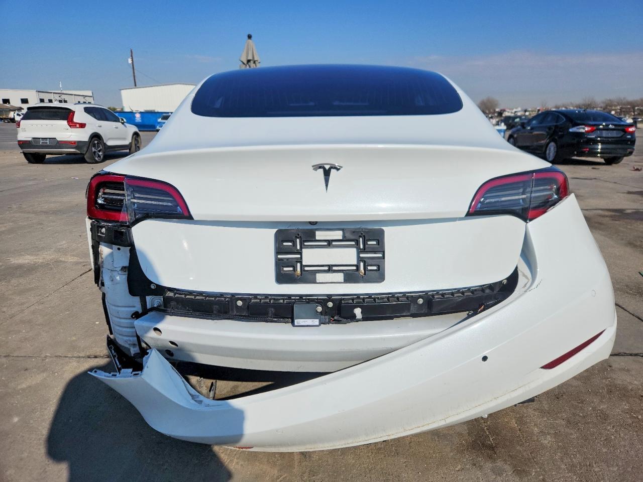 2018 Tesla Model 3 - Image 6