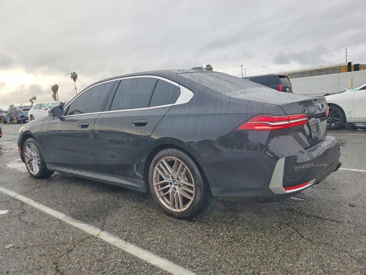 2024 BMW 530 I - Image 2