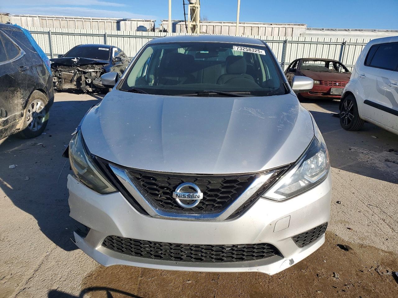 2017 Nissan Sentra S - Image 5