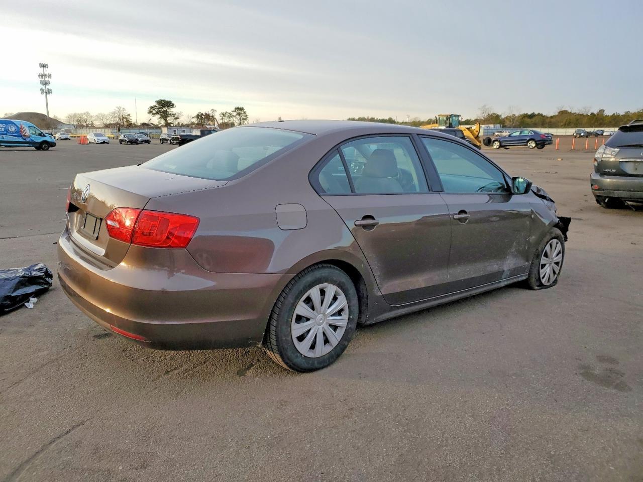 2011 Volkswagen Jetta Base - Фото 3