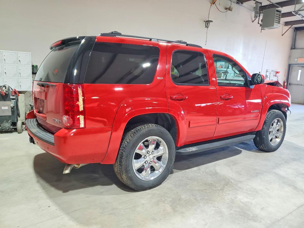 2012 GMC Yukon Slt - Фото 3