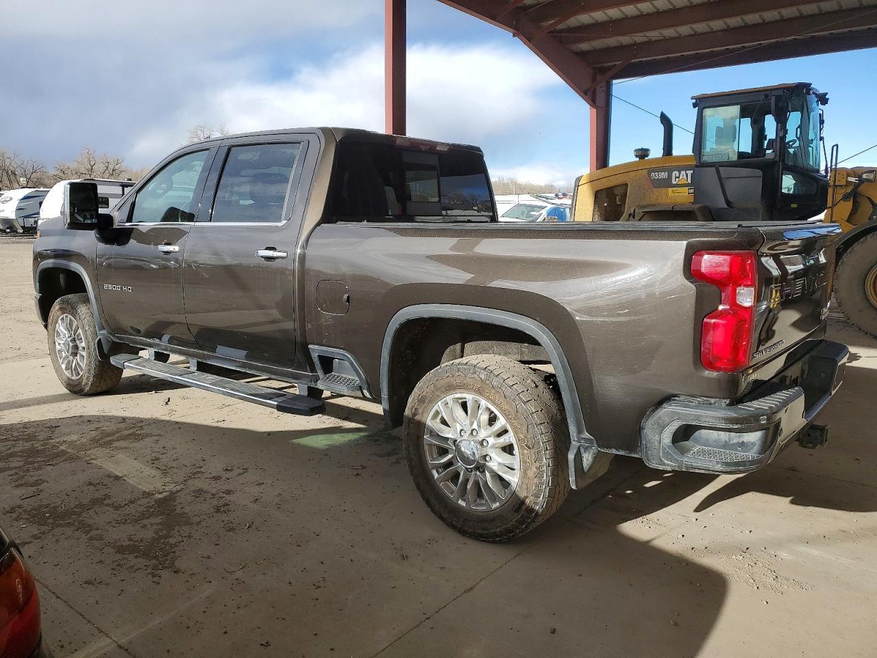 2020 Chevrolet Silverado K2500 High Country - Фото 2