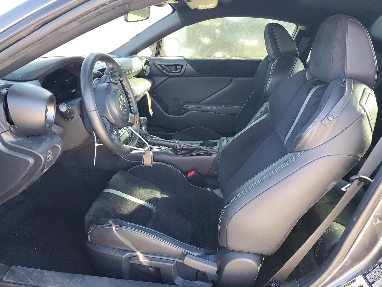 2024 Toyota Gr 86 Premium - Фото 7