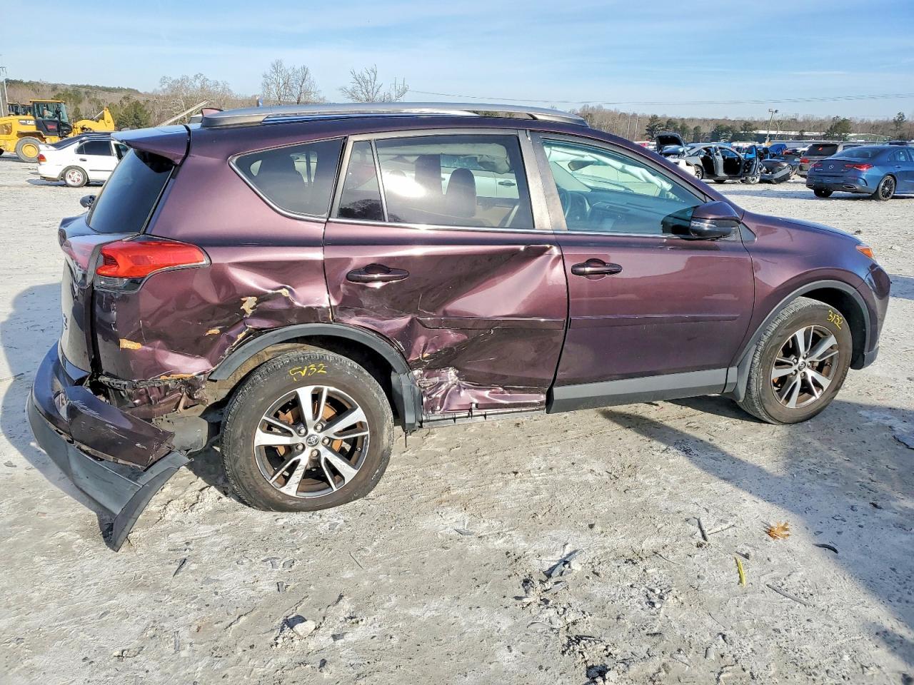 2017 Toyota Rav4 Xle - Фото 3