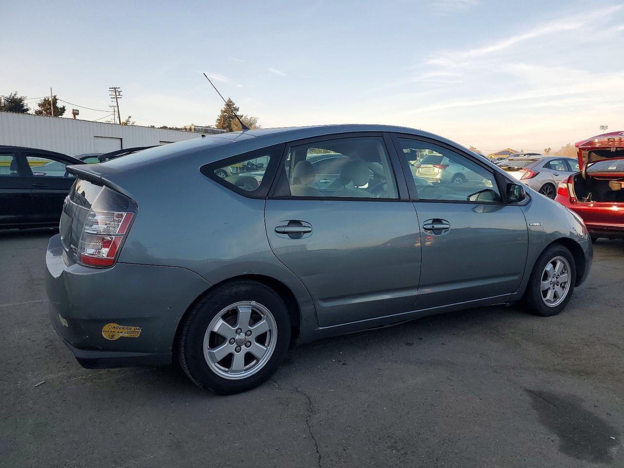 2005 Toyota Prius - Фото 3