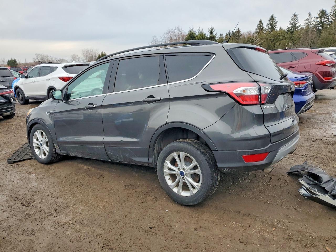 2018 Ford Escape Se - Фото 2