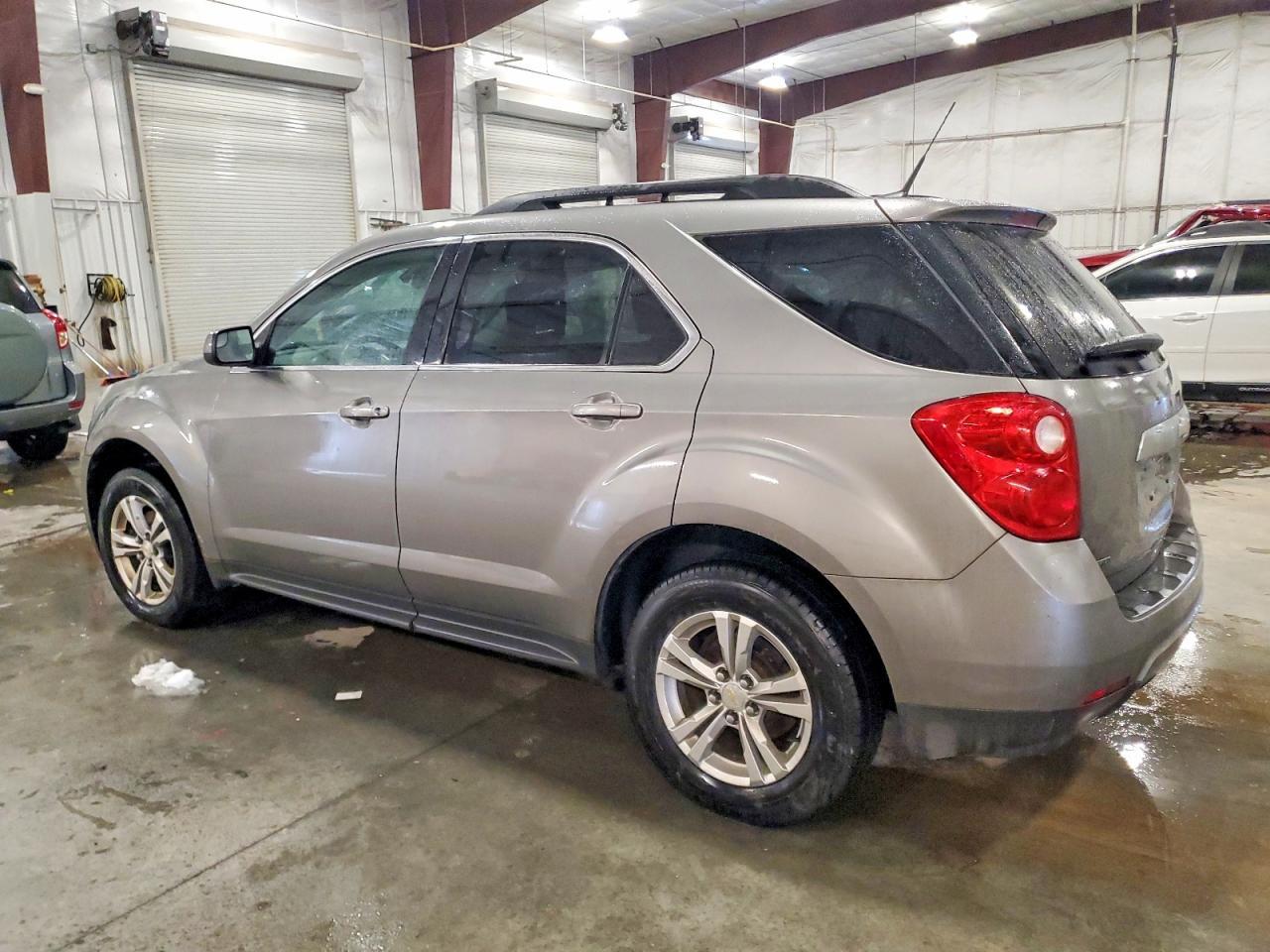 2012 Chevrolet Equinox Lt - Image 2