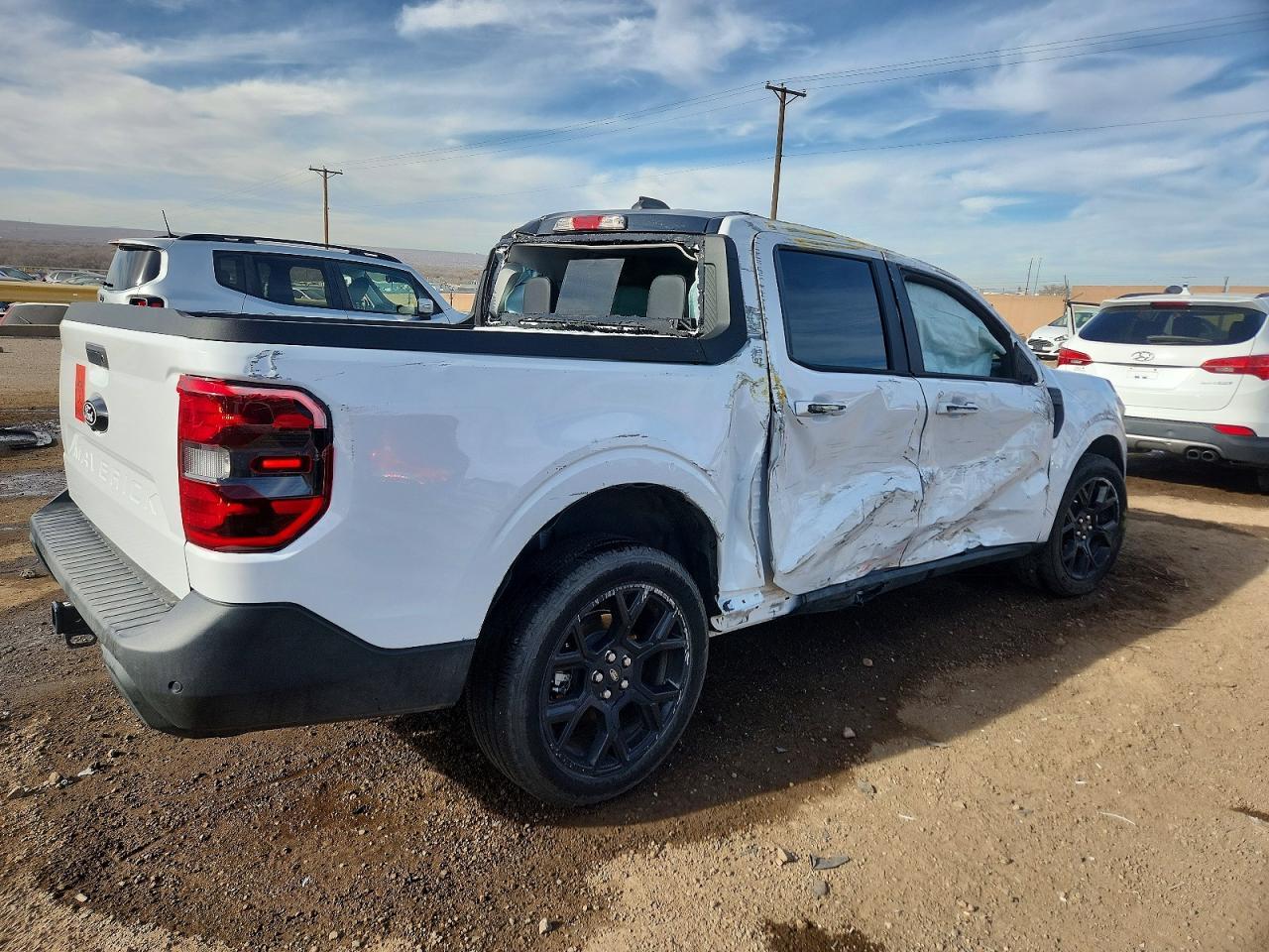 2025 Ford Maverick Lariat - Image 3