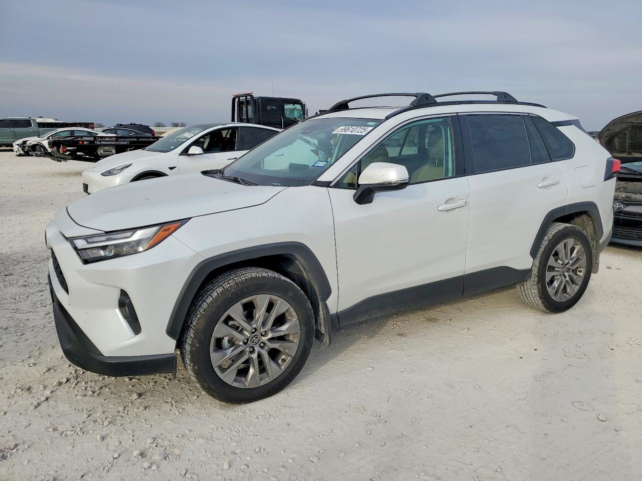 2023 Toyota Rav4 Xle Premium