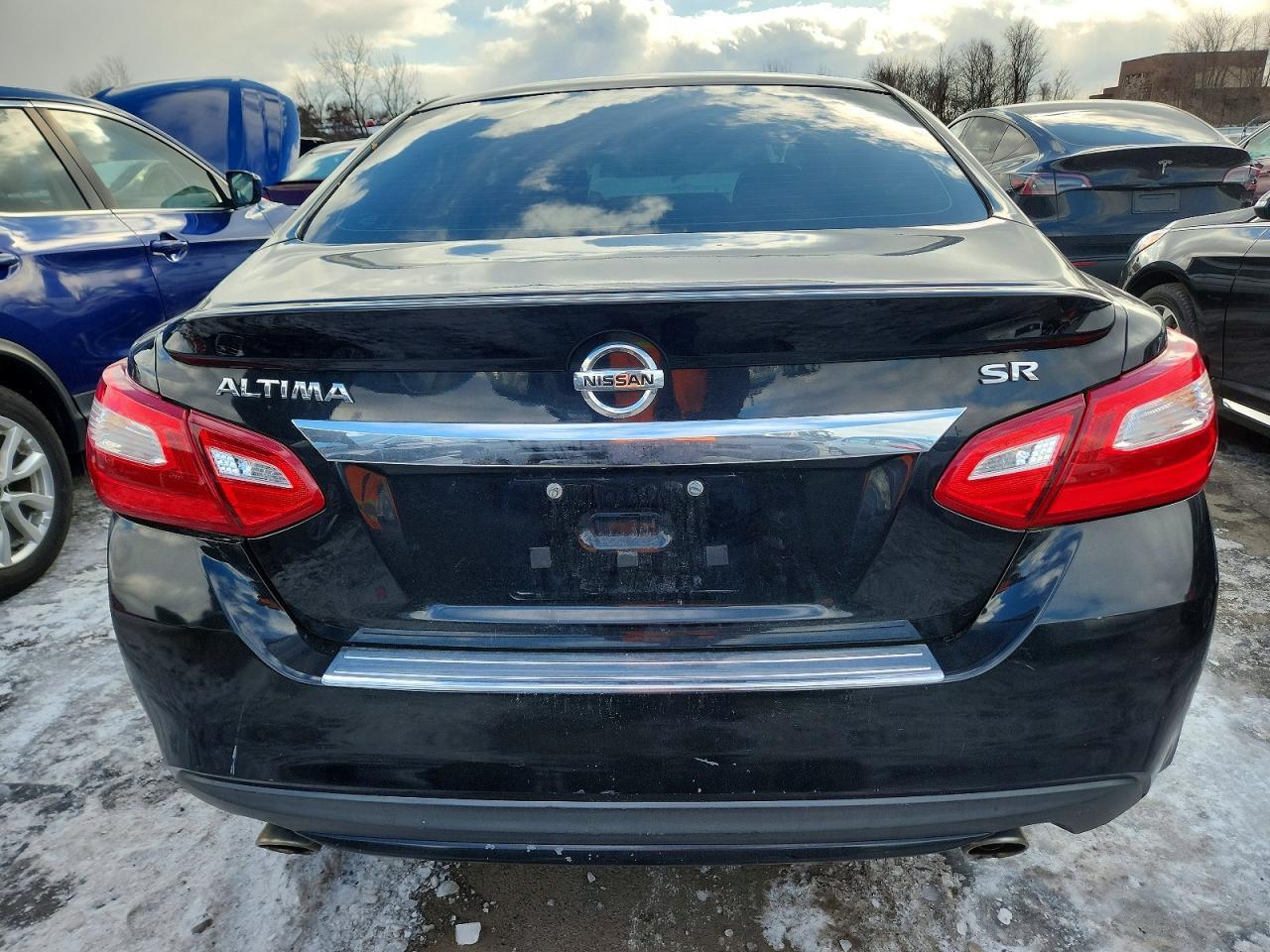 2016 Nissan Altima 2.5 - Image 6