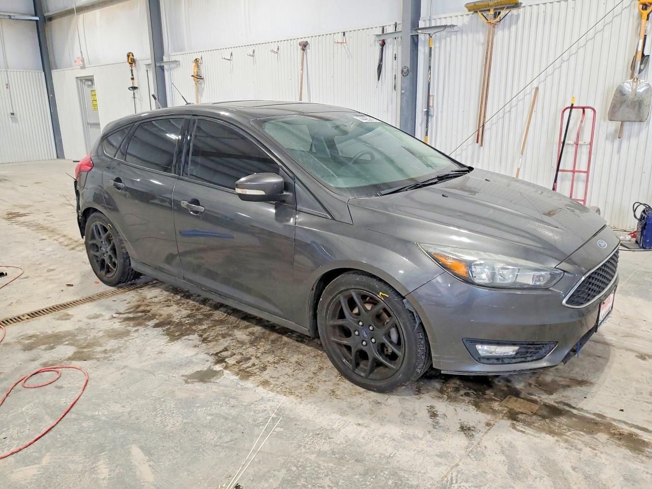 2016 Ford Focus Se - Фото 4