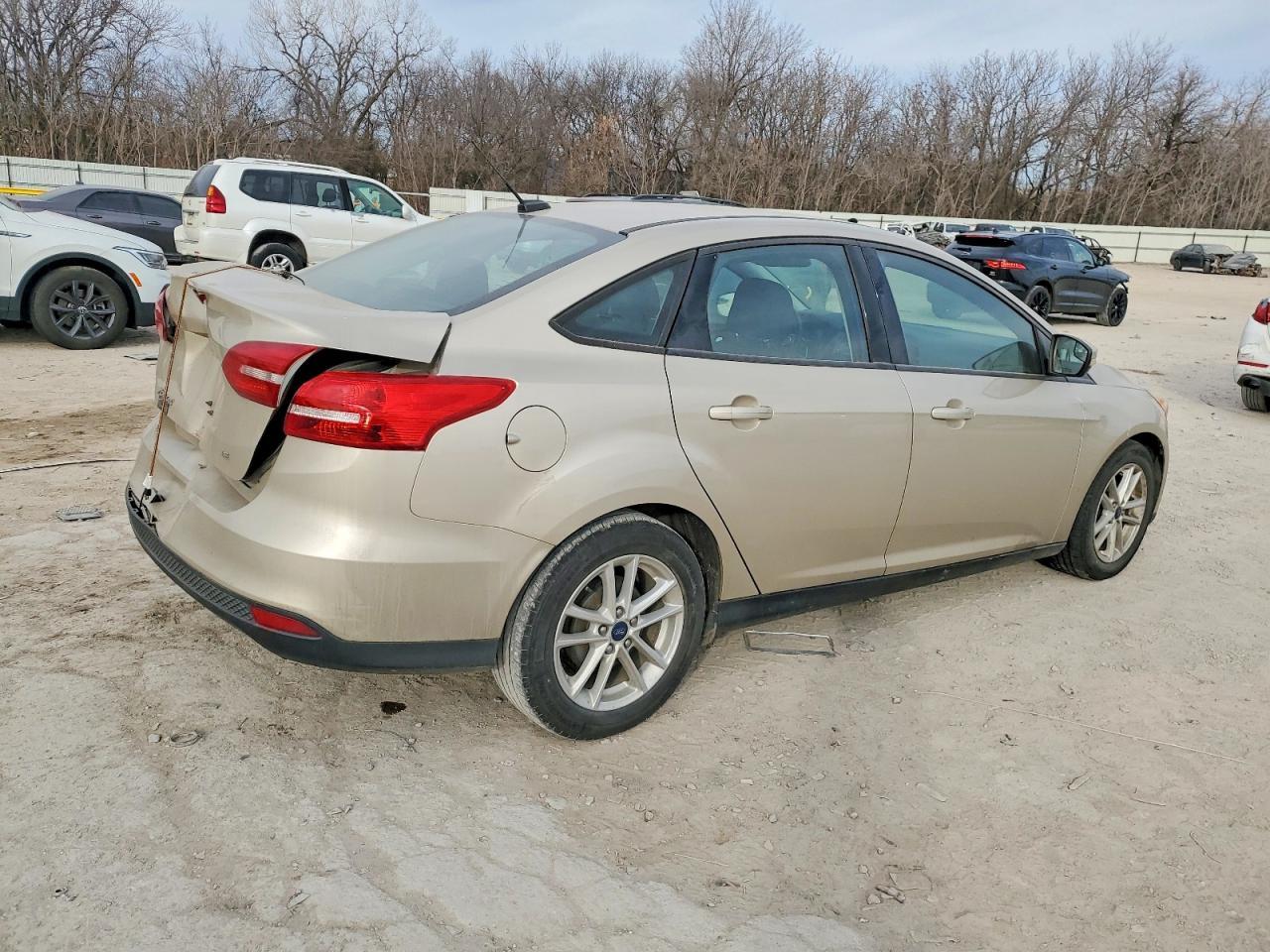 2017 Ford Focus Se - Фото 3