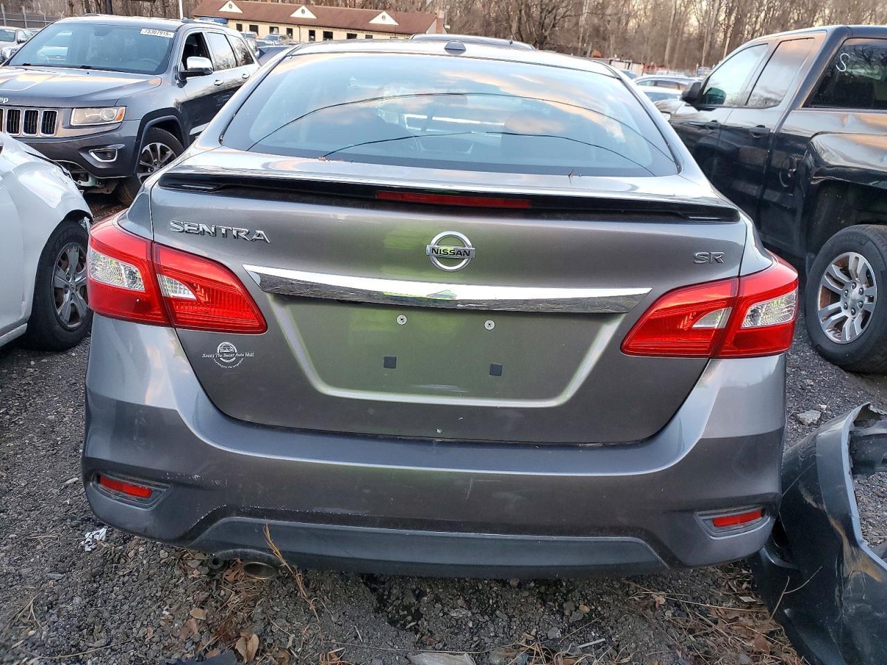 2017 Nissan Sentra S - Фото 6