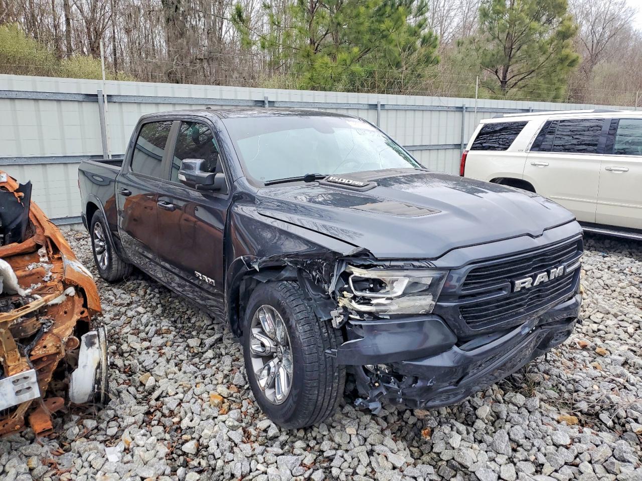 2020 Ram 1500 Laramie - Фото 4