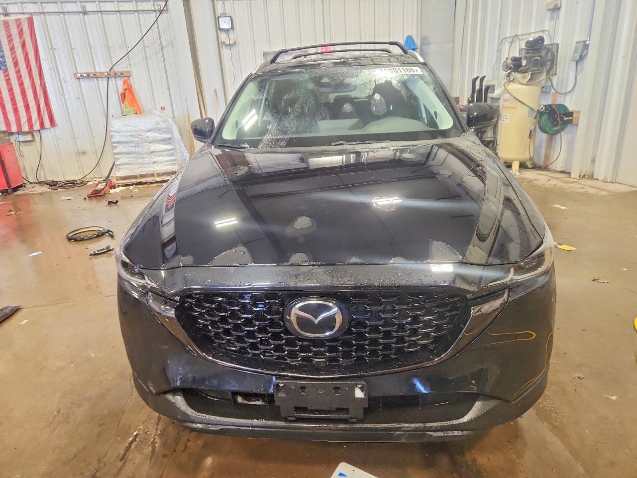2025 Mazda Cx-5 Preferred - Image 5