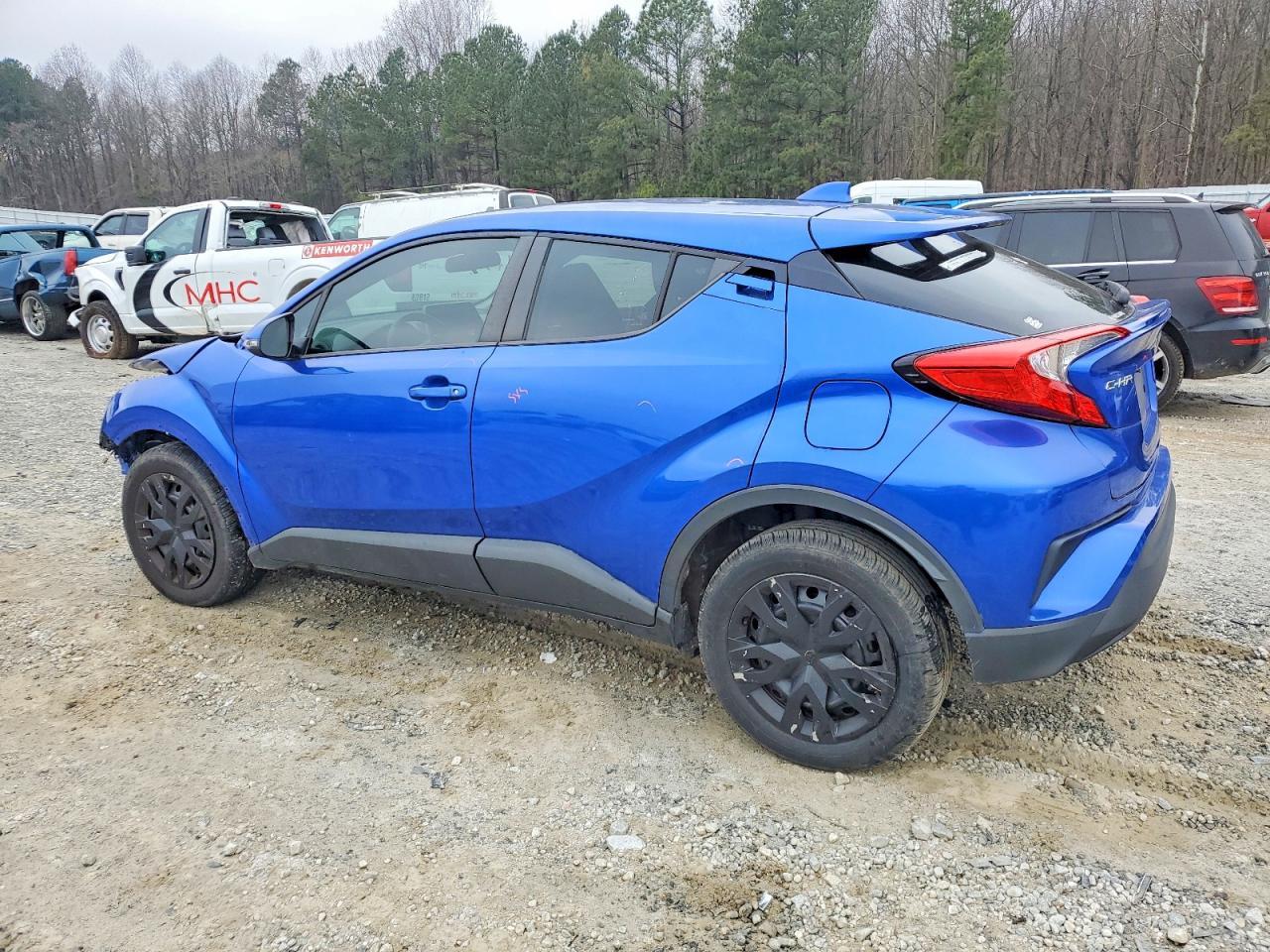 2020 Toyota C-Hr Xle - Image 2