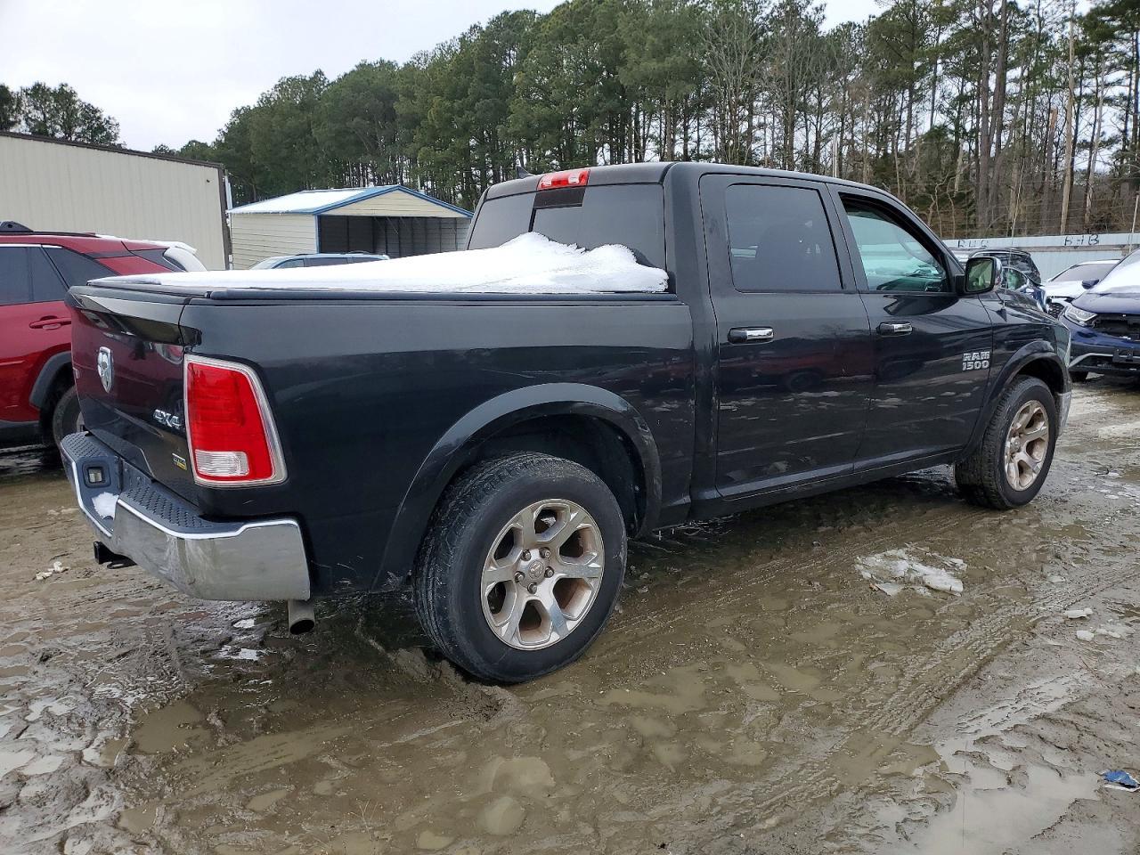 2016 Ram 1500 Laramie - Image 3