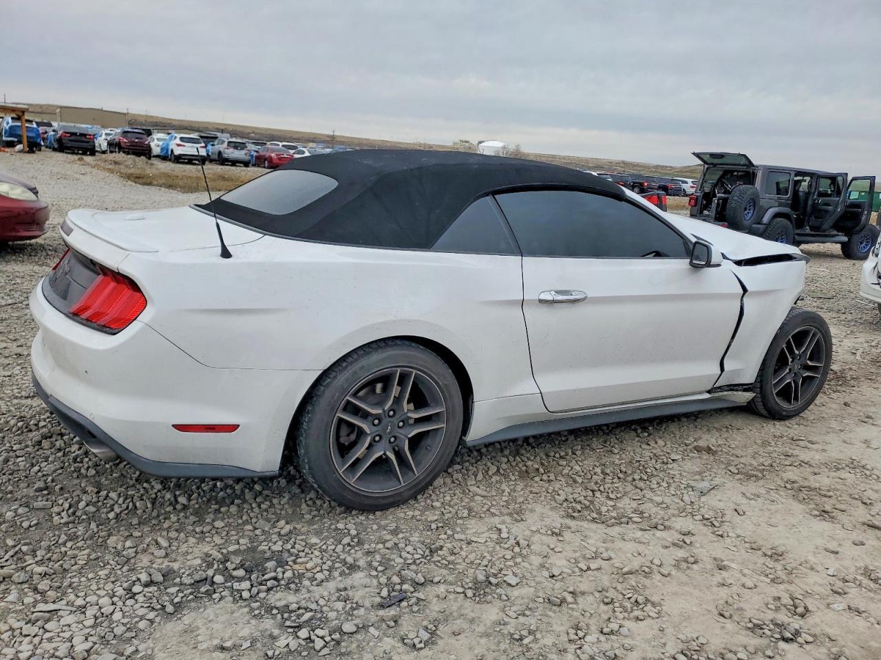 2021 Ford Mustang - Image 3