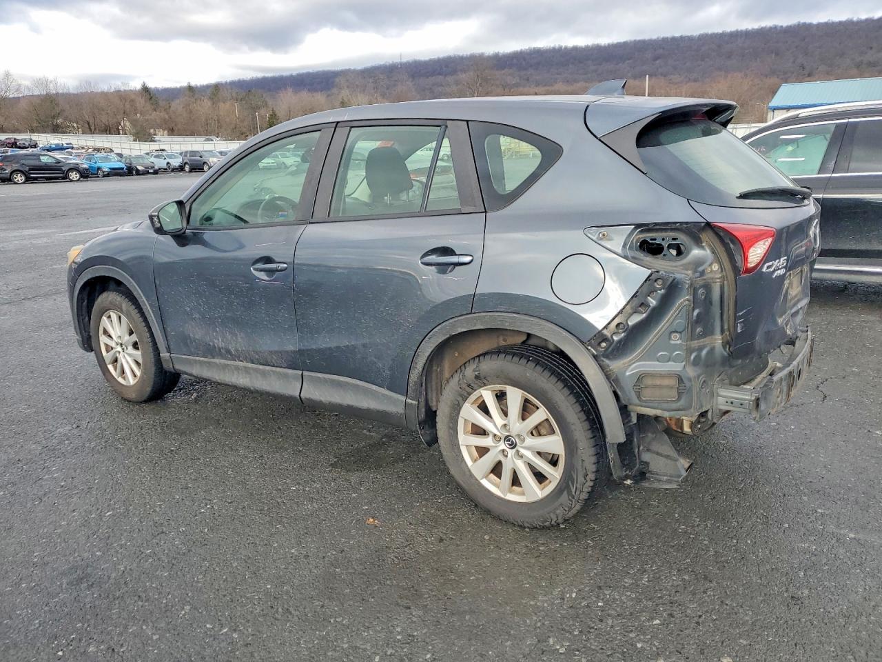 2013 Mazda Cx-5 Sport - Image 2