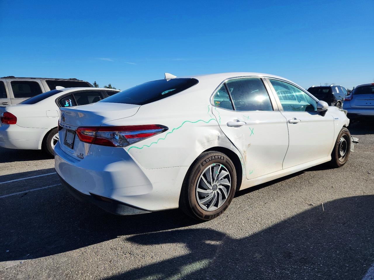 2019 Toyota Camry Le - Image 3