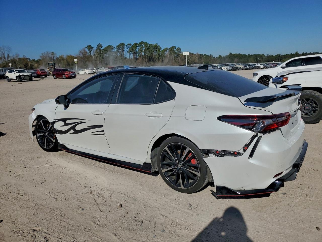 2023 Toyota Camry Trd - Фото 2