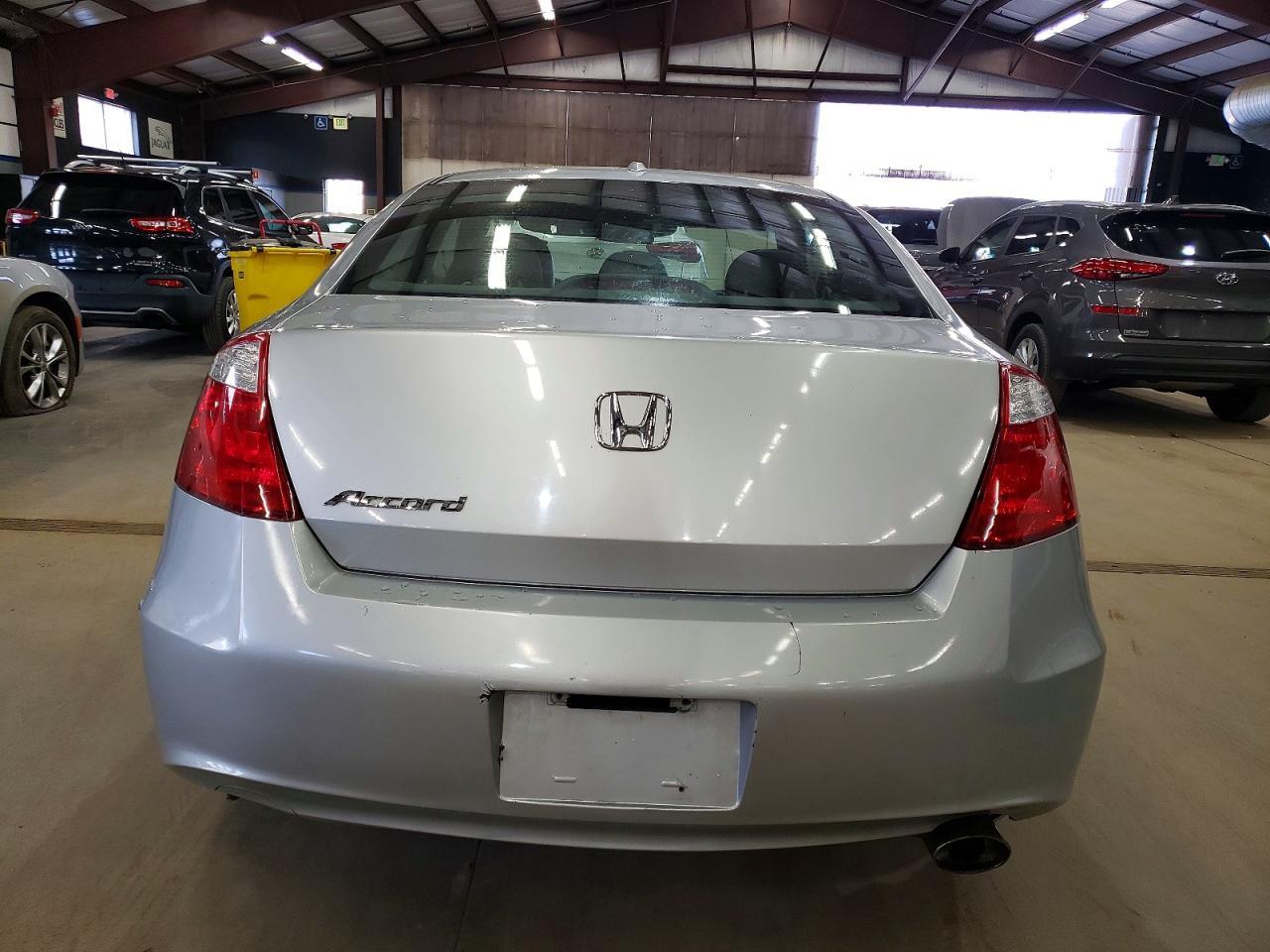 2010 Honda Accord Exl - Фото 6