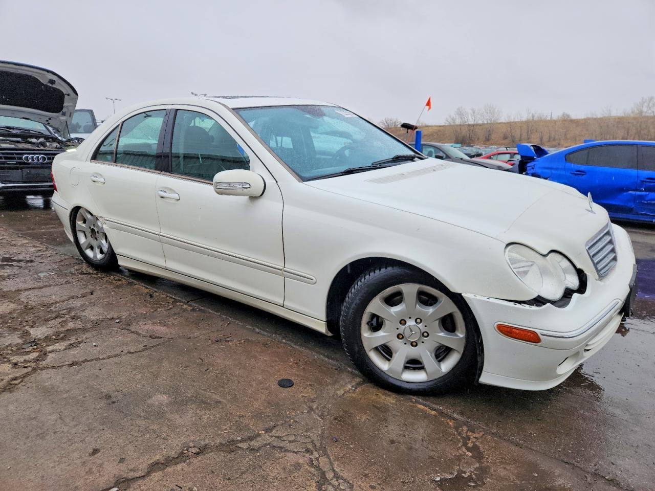 2005 Mercedes-Benz C 240 4Matic - Image 4