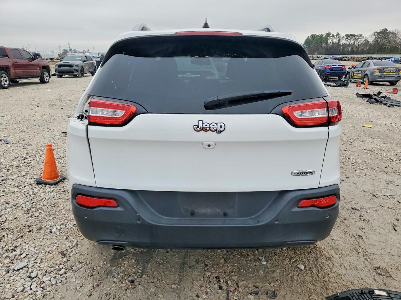 2017 Jeep Cherokee Latitude - Фото 6