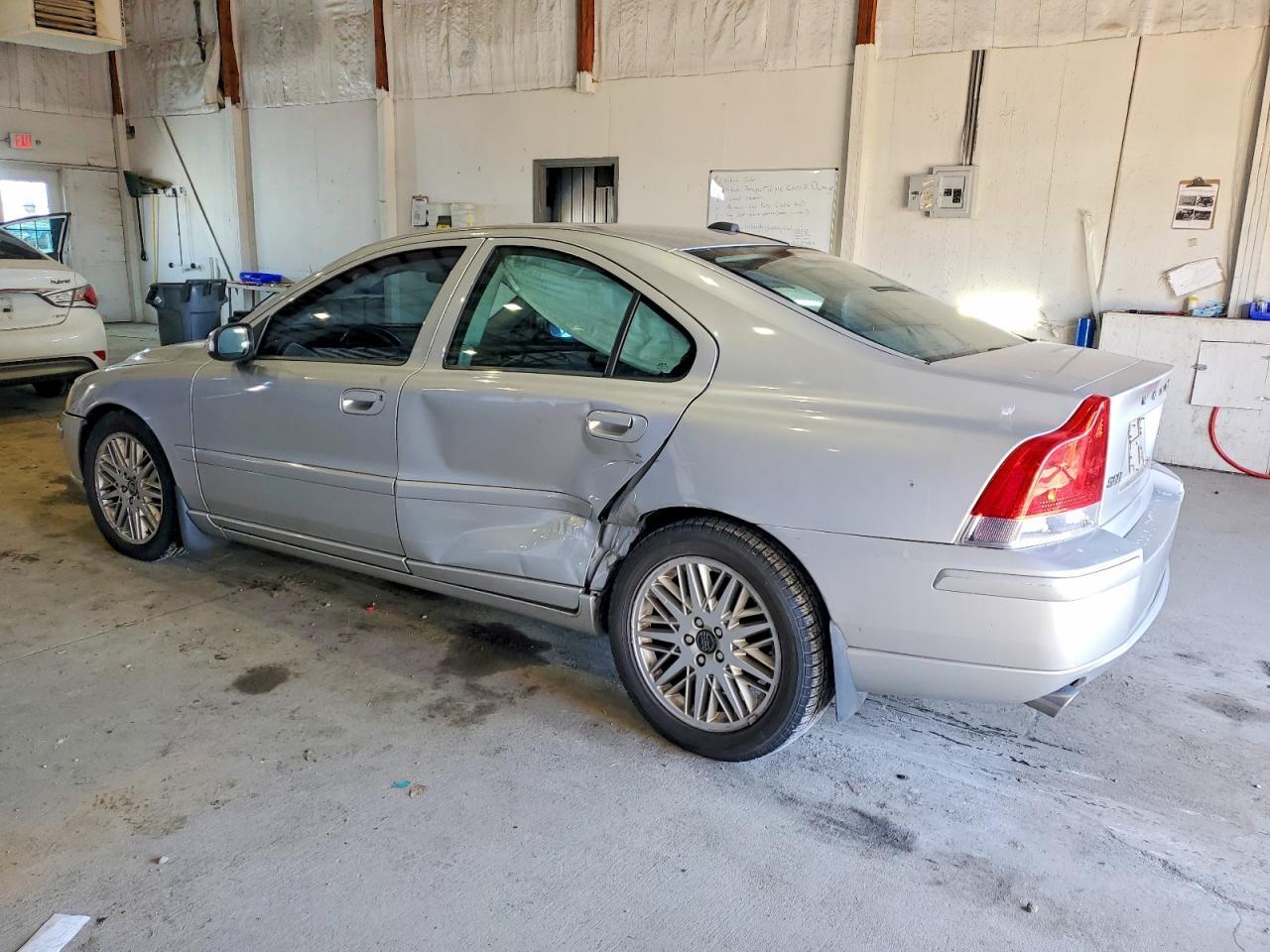 2009 Volvo S60 2.5T - Фото 2