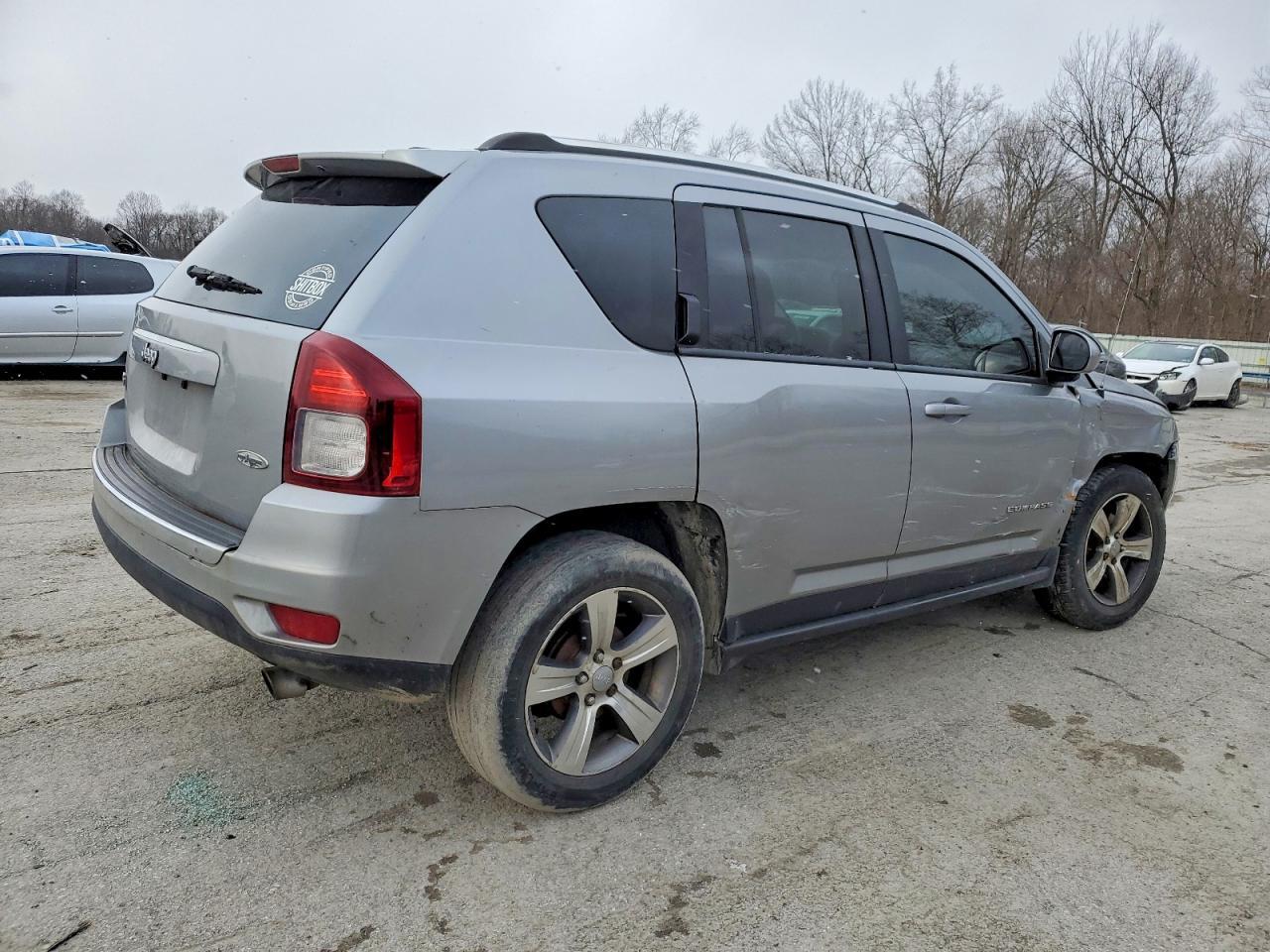 2017 Jeep Compass Latitude - Фото 3