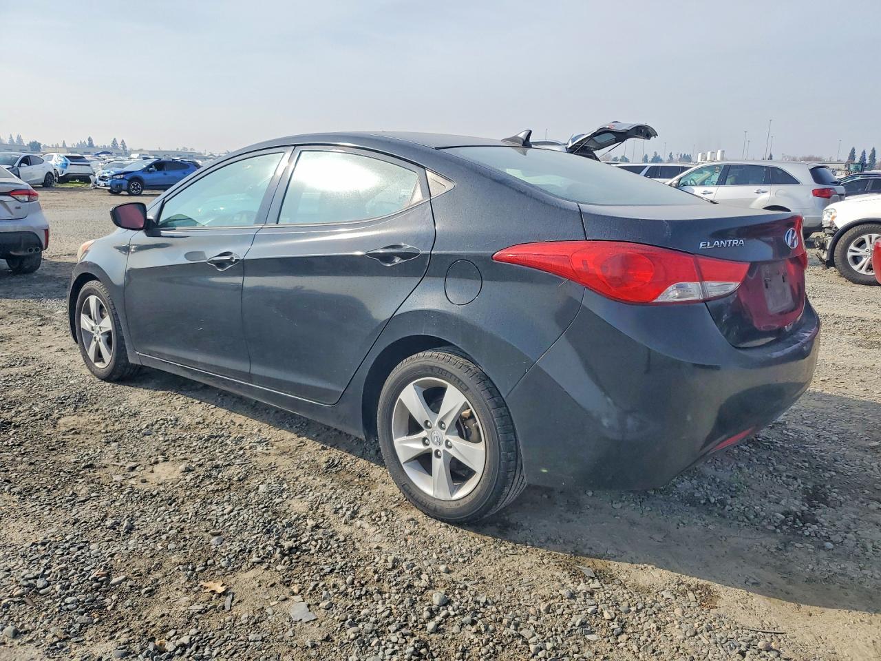 2013 Hyundai Elantra Gls - Фото 2