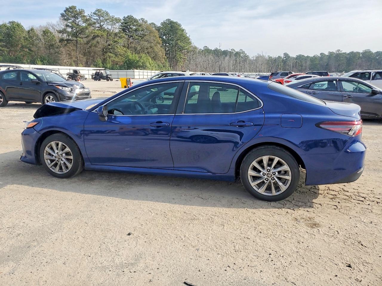 2023 Toyota Camry Le - Image 2