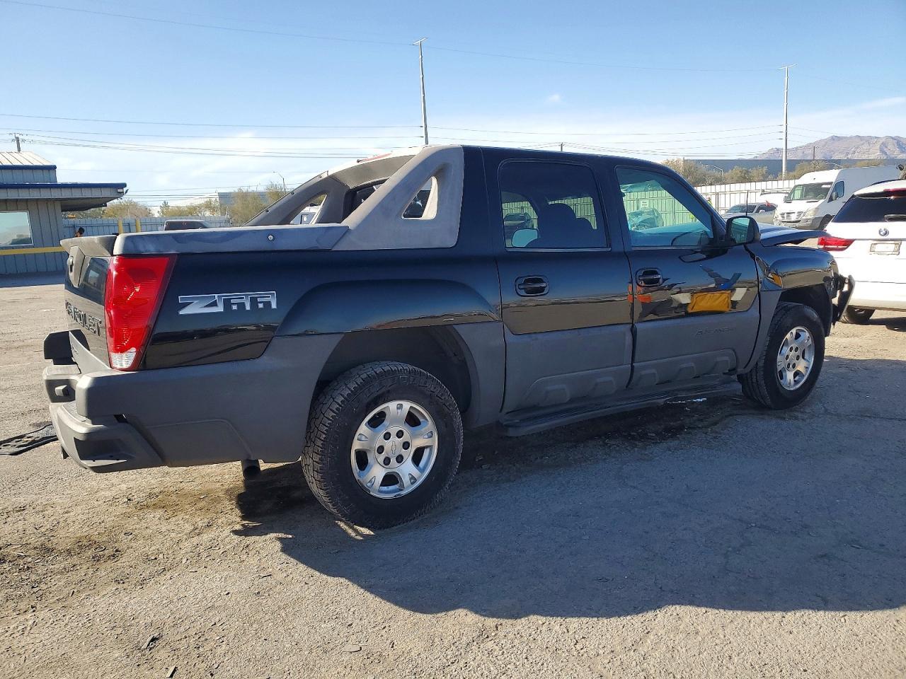 2003 Chevrolet Avalanche C1500 - Фото 3