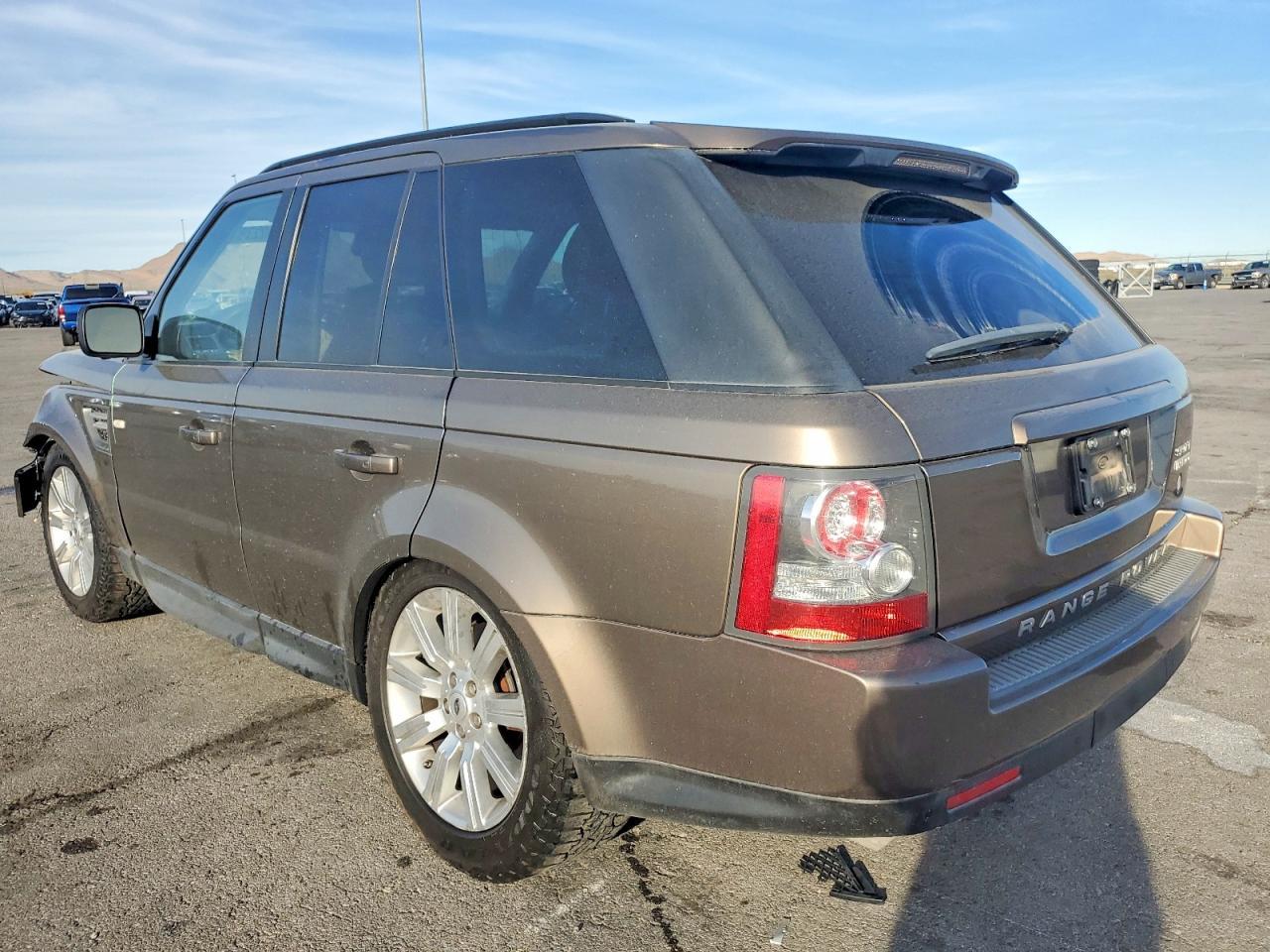 2011 Land Rover Range Rover Sport Lux - Фото 2