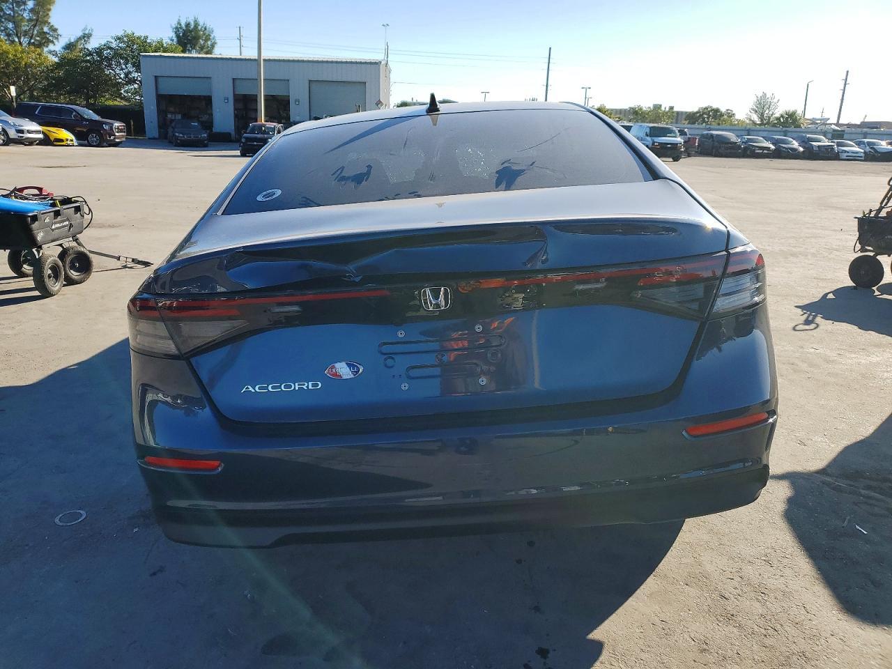 2025 Honda Accord Se - Image 6
