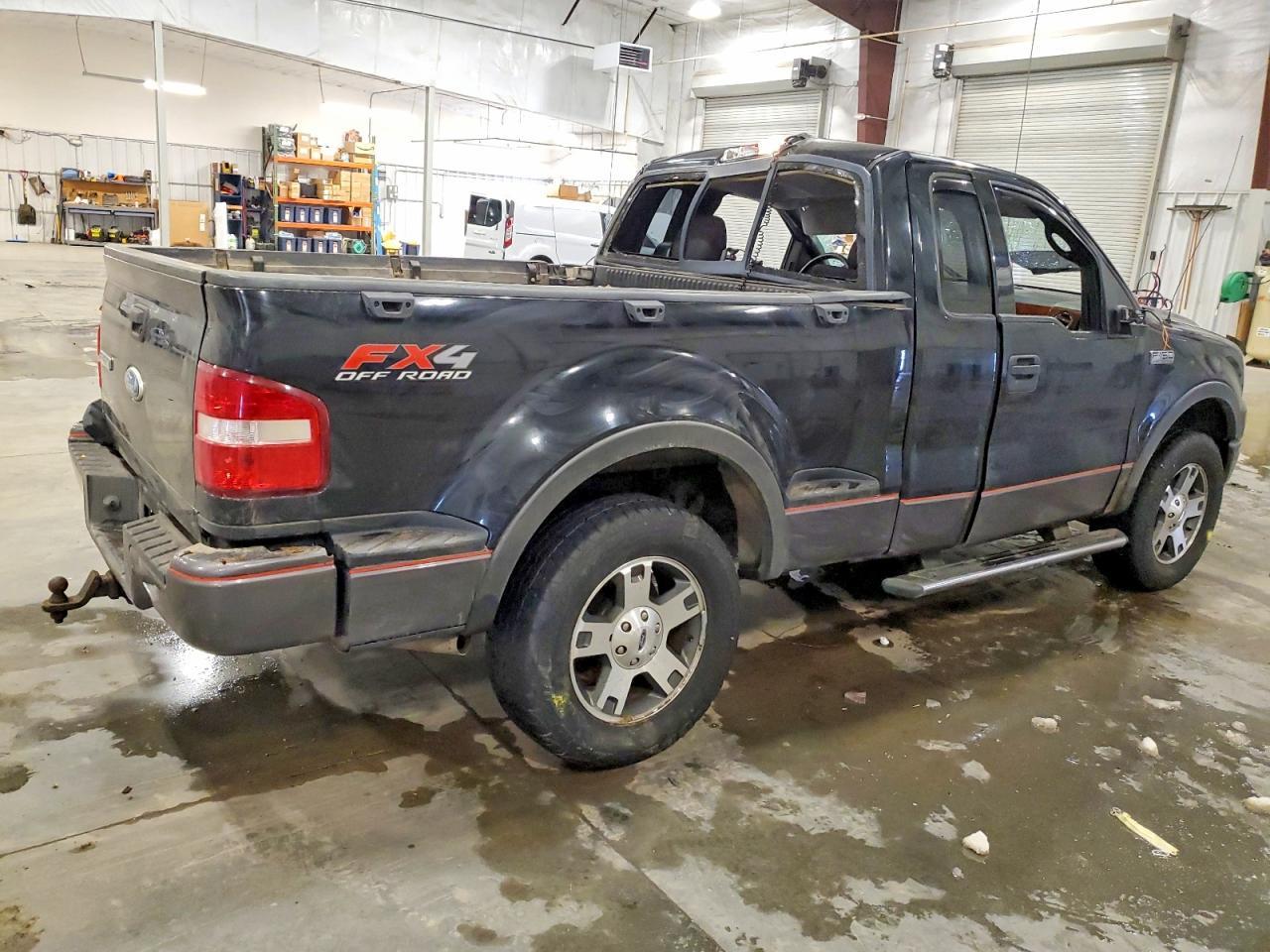 2004 Ford F150 - Фото 3