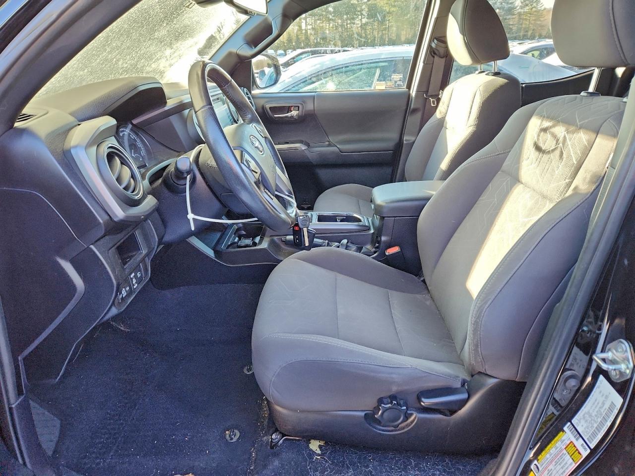 2018 Toyota Tacoma Double Cab - Фото 7