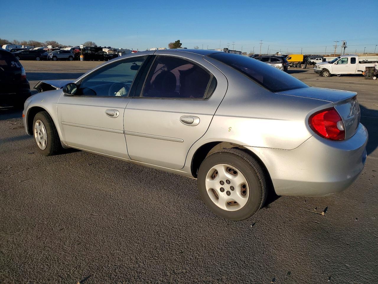 2002 Dodge Neon - Image 2