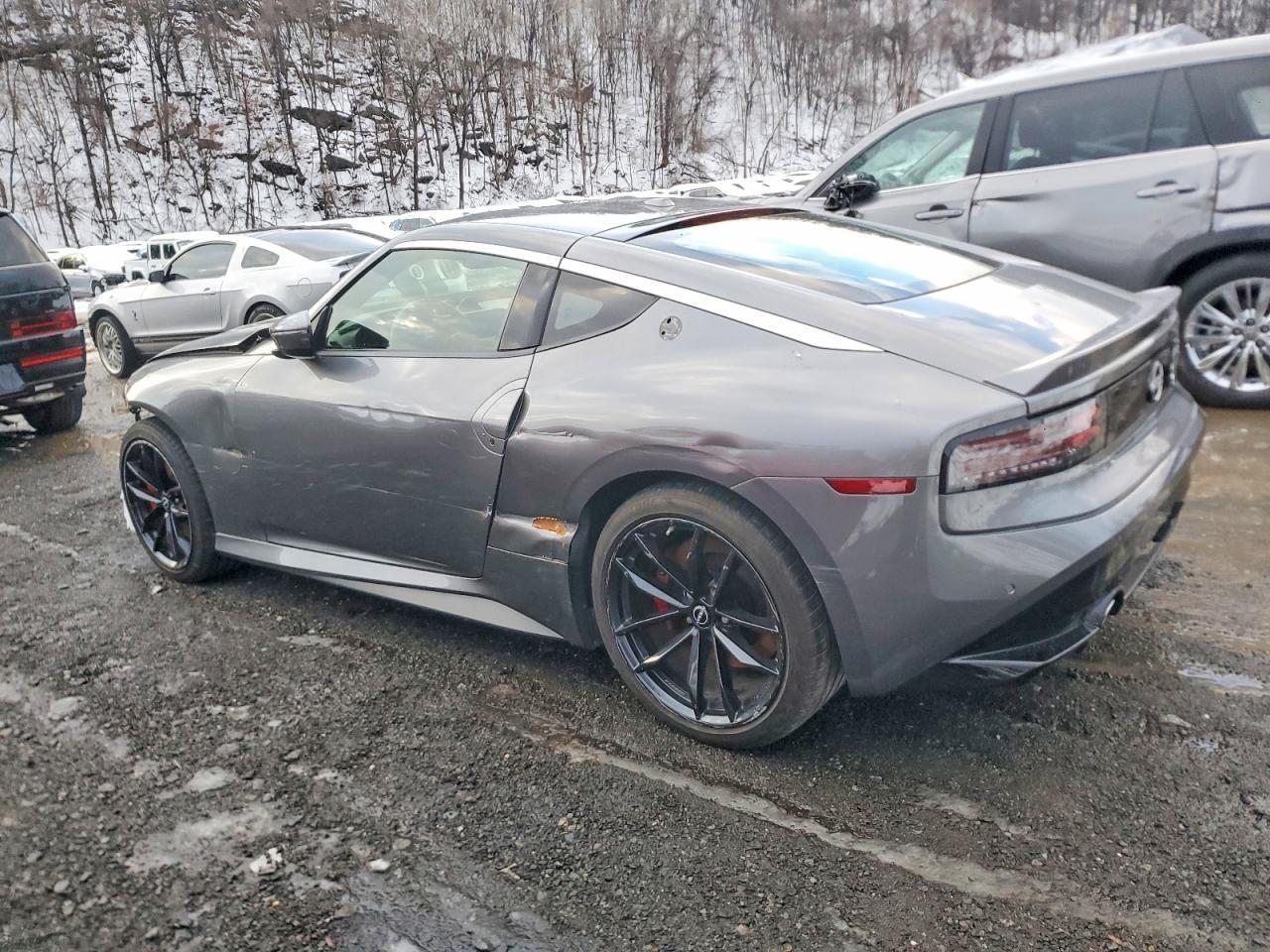 2025 Nissan Z Performance - Фото 2